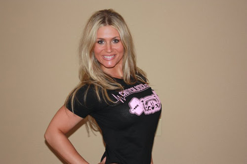 Fitness Model Lacey