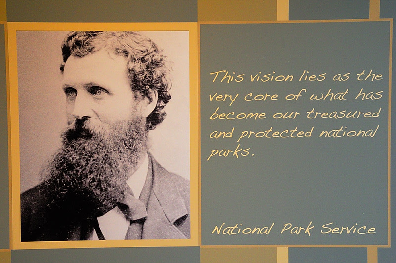 DSCN0822 John Muir National Historic Site