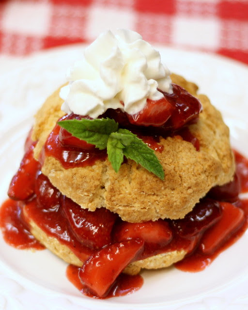 shortcake close up