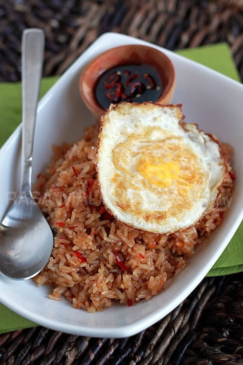 Nasi Goreng (Indonesian Fried Rice) | Easy Delicious Recipes: Rasa Malaysia