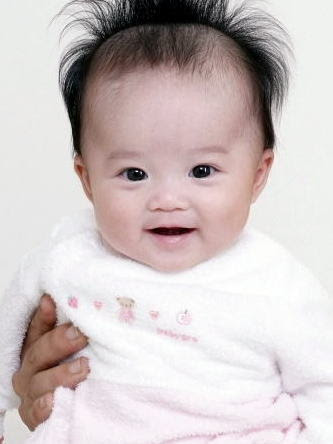 赤ちゃん証明写真は神戸三宮の阪神写真館