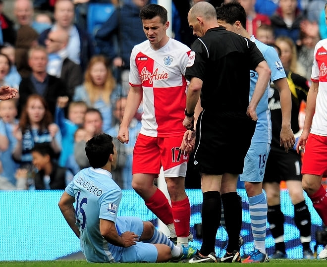 殺し屋かと思った 狂ったぐらいに僕を アグエロ ８年前の 悪童 バートンとの大乱闘を回想 サッカーダイジェストweb
