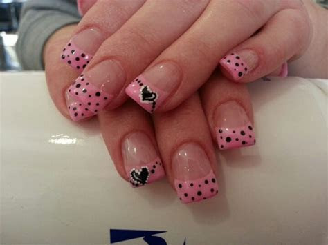 simple  elegant pink acrylic nail art designs