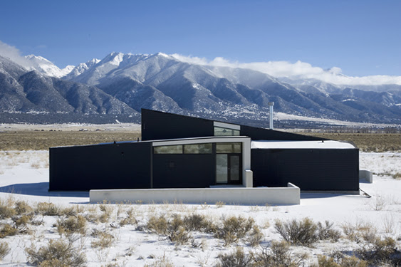 Modern Japanese Inspired House Design – Zen Garden House