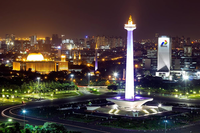 Kegiatan Keagamaan di Monas