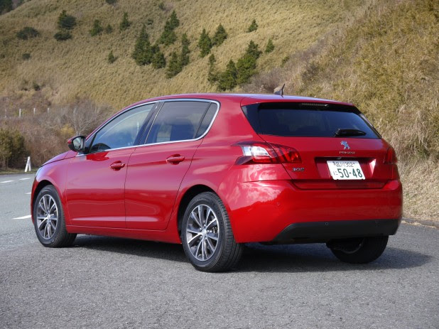 Peugeot308_01
