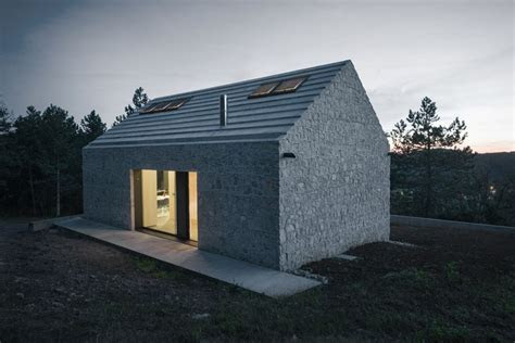 modern  traditional slovenian architecture meet