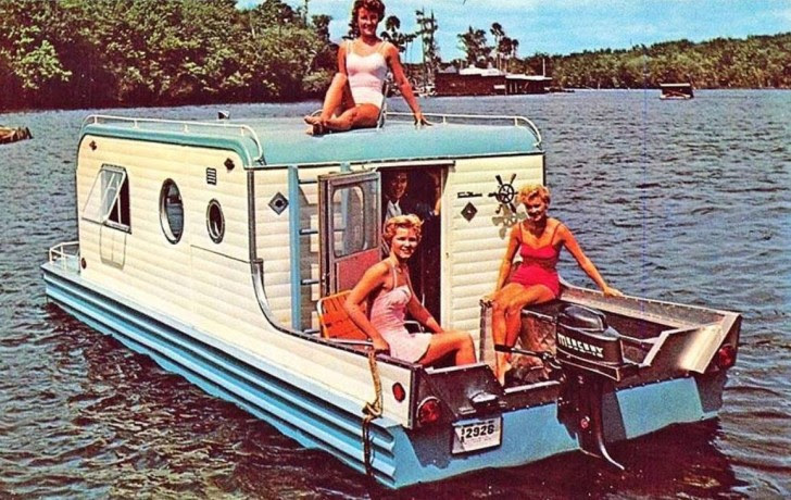 The Camper-Boat Hybrid Sails Again