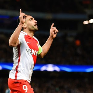Embrouille joueur de foot