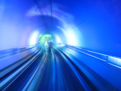 A very strange train ride under the Huangpu River. [IMG_1698]
