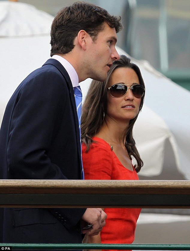 Pippa Middleton ends speculation of a break-up as she and boyfriend Alex Loudon arrive at Wimbledon  4