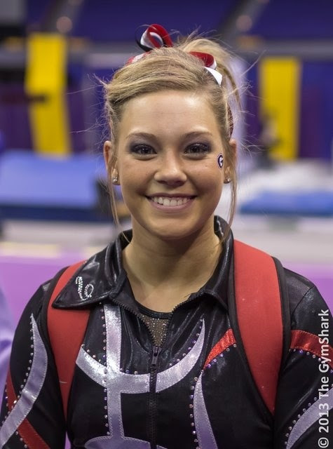 Friday Focus Goes To College Senior Gymdog Chelsea Davis