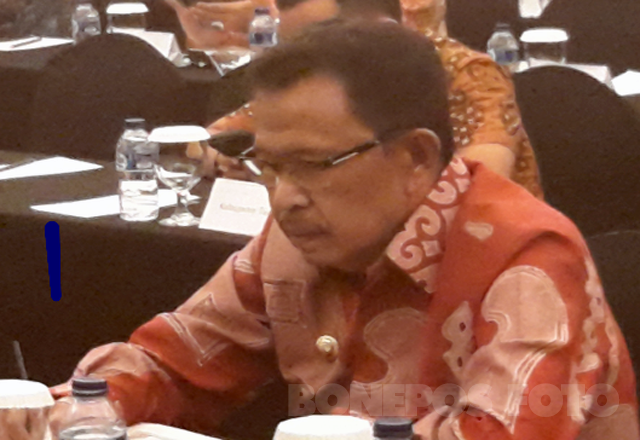 Bupati Sinjai Hadiri Penandatanganan Hibah Piutang PDAM