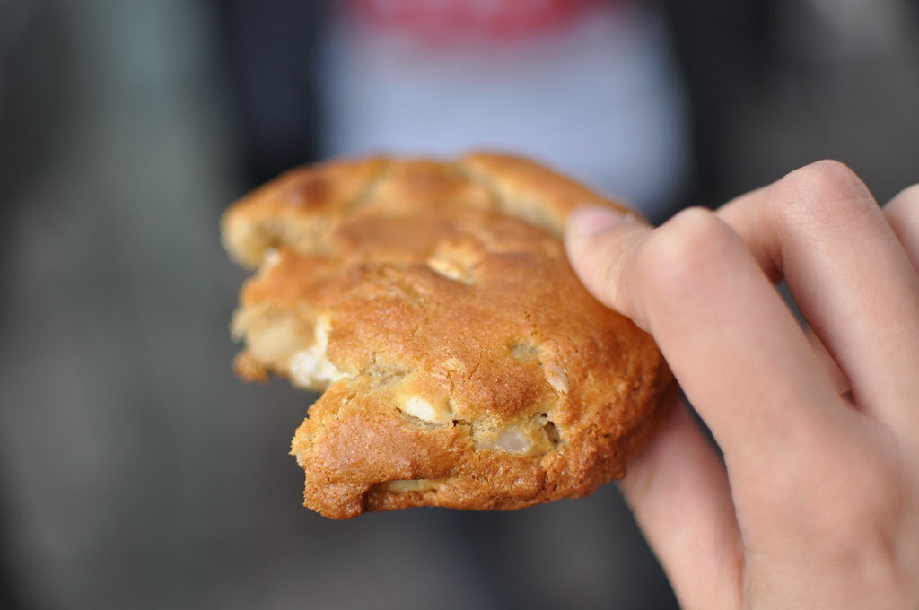 white chocolate macadamia