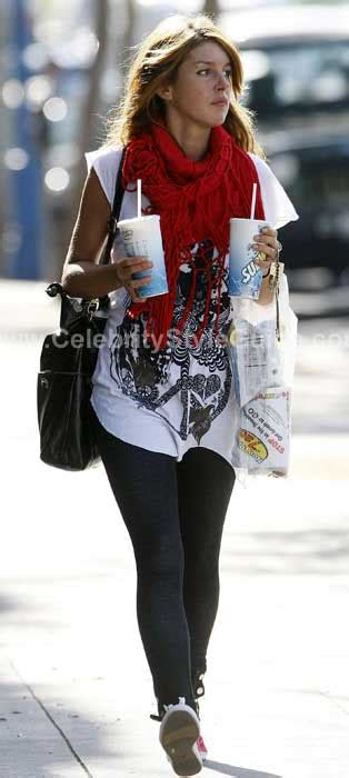 shenae grimes wearing love quotes scarf  cherrypie