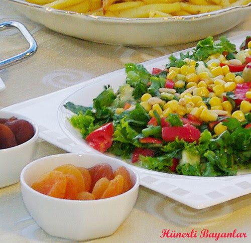 Mısırlı Yeşil Salata
