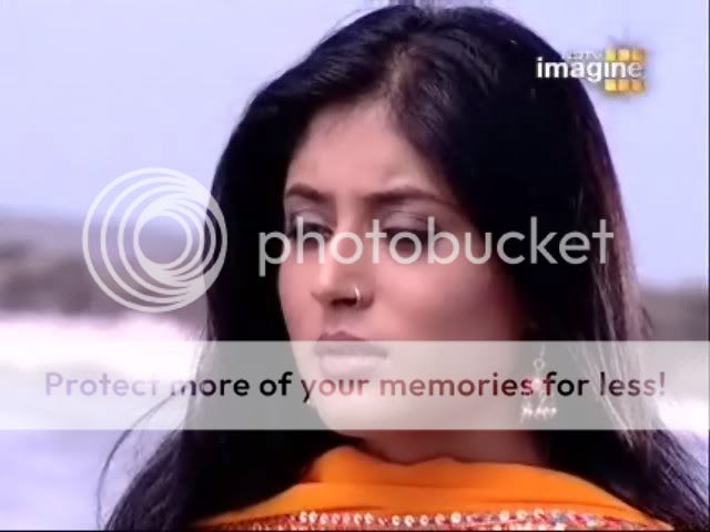 Kitni Mohabbat Hai Photos, Wallpapers .