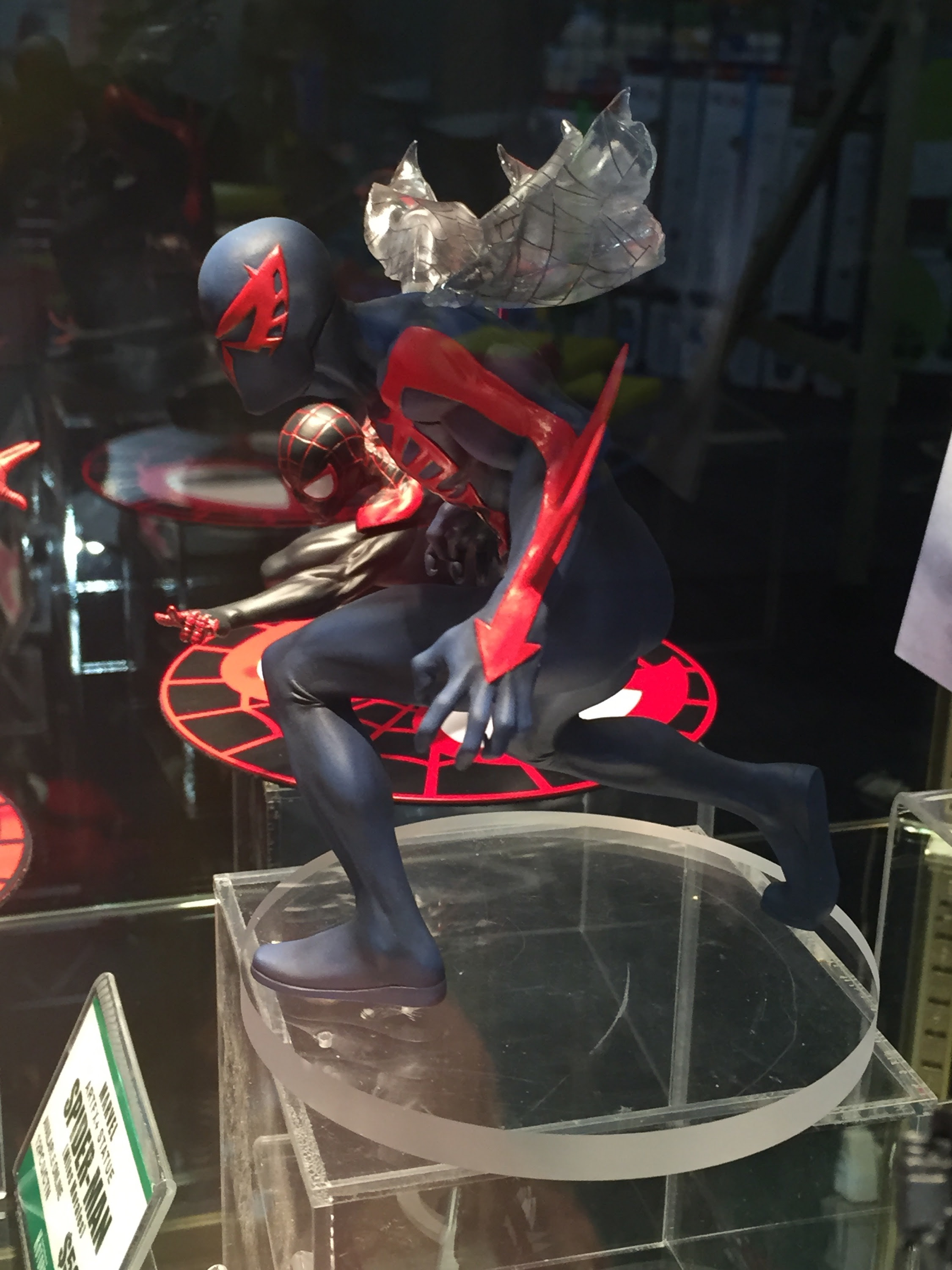 Toy Fair 2017: Kotobukiya Spider-Man 2099 ARTFX+ Statue ...