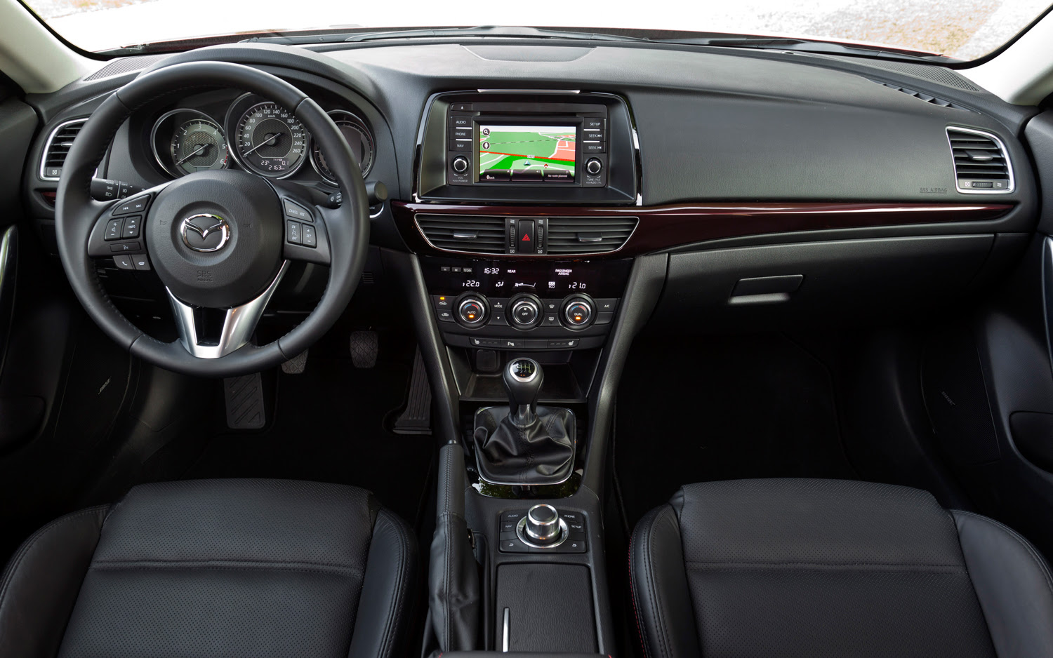 mazda 6  interior