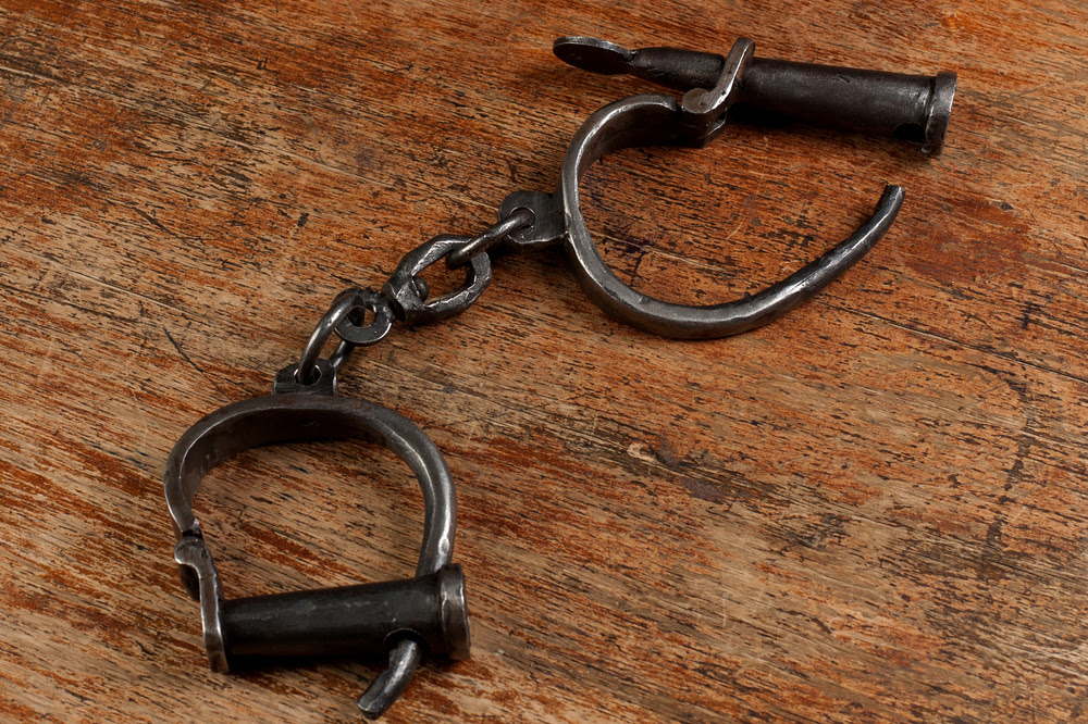 Vintage Metal Handcuffs