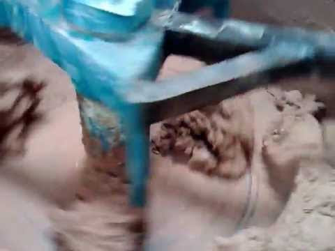 Video Mesin Pengaduk Tanah Untuk Batu Bata