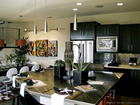 Modern Kitchen Interior Designs: Using Black Kitchen Cabinets