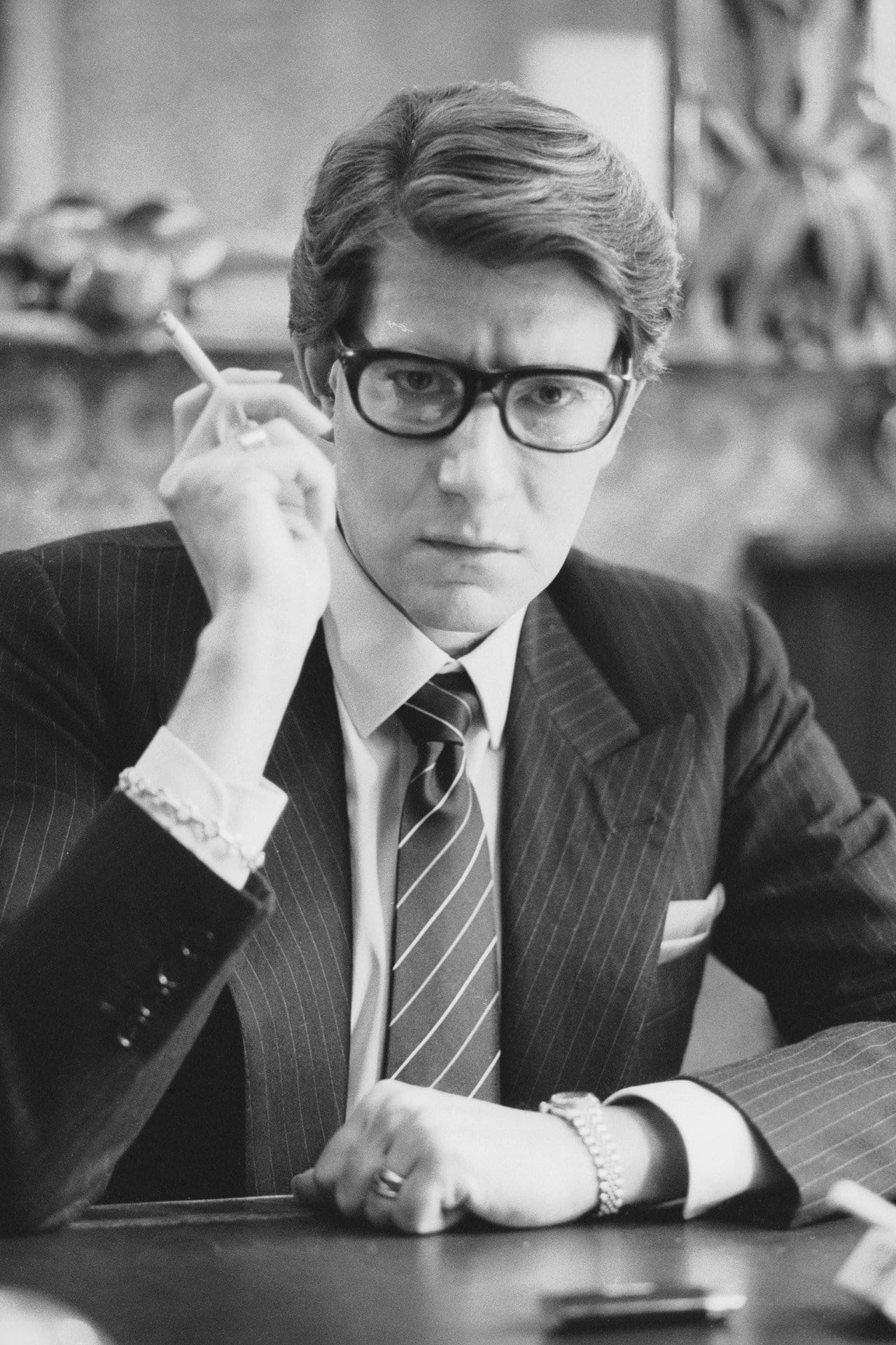 Yves saint Laurent et Oran 17 ans de jeunesse du Yves saint Laurent et Oran 17 ans de jeunesse du