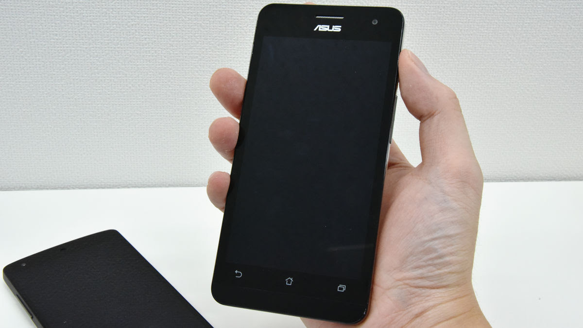 I Compared The 5 Inch Sim Free Smartphone Zenfone 5 With The Same Size Nexus 5 Gigazine