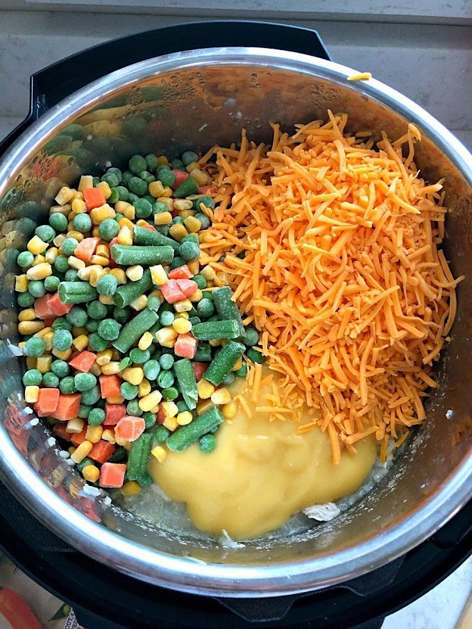 Chicken Vegetable Soup With Rice Recipe - Lemon Chicken and Cauliflower Rice Soup - Recipe Runner - Put out the rice of the water and let it drain.