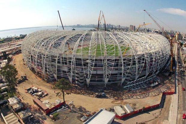 Verba federal de R$ 7,8 milhões vai custear maior parte do piso no entorno do Beira-Rio Bruno Alencastro/Agencia RBS