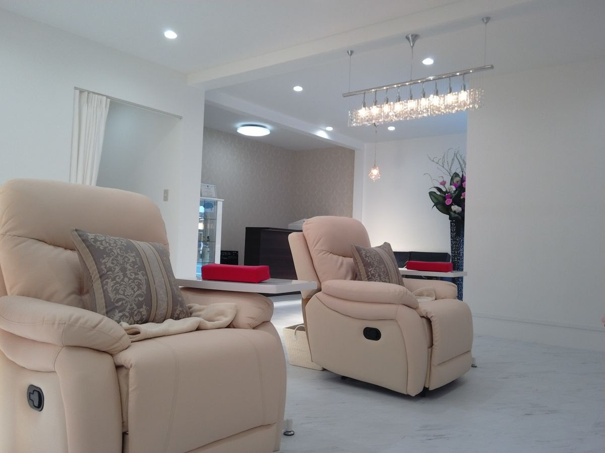 Crown Nail 福山市 ネイルサロン