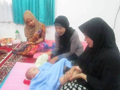 Alamat Pijat Bayi Surabaya - Gosok Pi