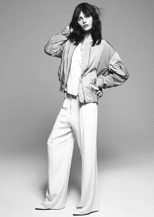 COVER MAGAZINE DENMARK EDITORIAL MELISSA STASIUK ANDREAS OHLUND MINIMAL GLAM HAIR NATURAL BEAUTY INSPIRATION MESSY VOLUME 70s 80S INSPIRED BRUNETTE FEATHERED SPORTY SATIN BOMBER JACKET WHITE WIDE LEG PANTS TROUSERS WHITE PUMPS HEELS 7
