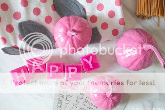 http://i402.photobucket.com/albums/pp103/Sushiina/cityglam/packet4.jpg