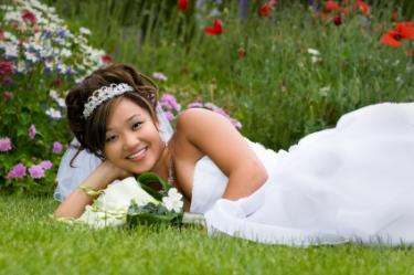 free bridal gowns catalogs