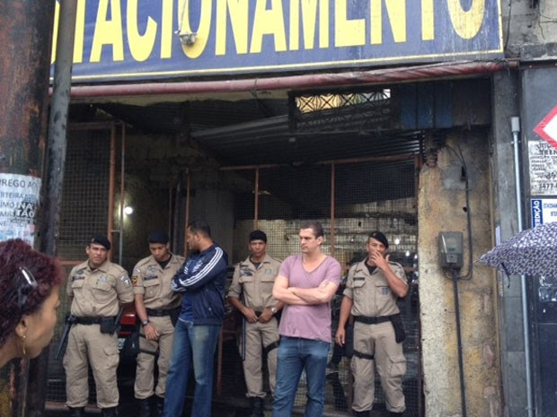 Homem que agrediu secretário de Ordem Pública do Rio volta para encontrá-lo. (Foto: Alba Valéria Mendonça/RJ)