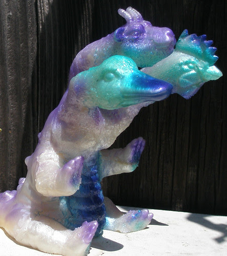 Aqua Violet Pearl Old Toby Close Up