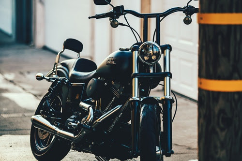 バイク好き男性の性格や特徴 恋愛傾向は乗り物でバレバレ バイクの種類別に解説 大人女子の恋活ブログ こいかちゅ