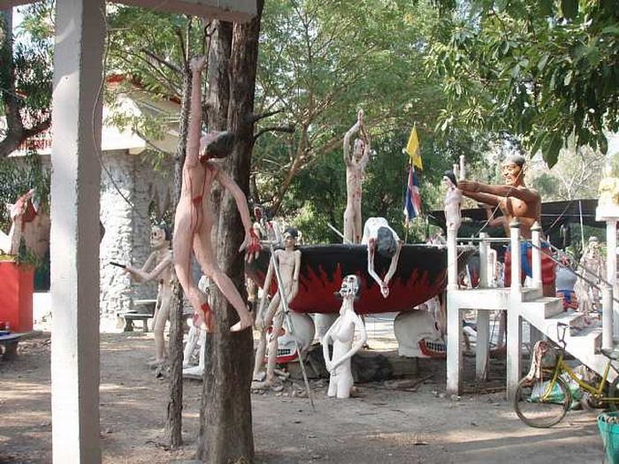 Scary Park in Thailand (34 pics)