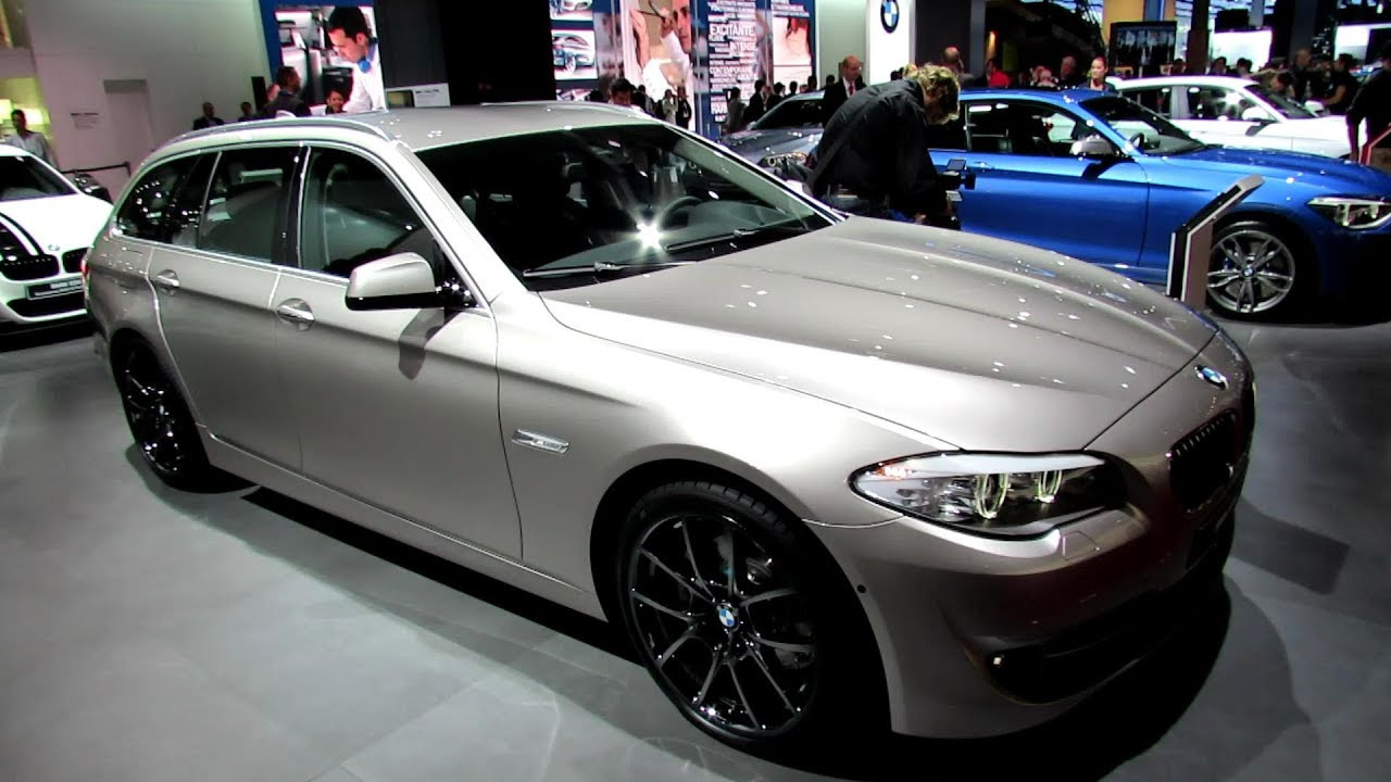 2012 BMW  520d Touring  Exterior and Interior Walkaround 