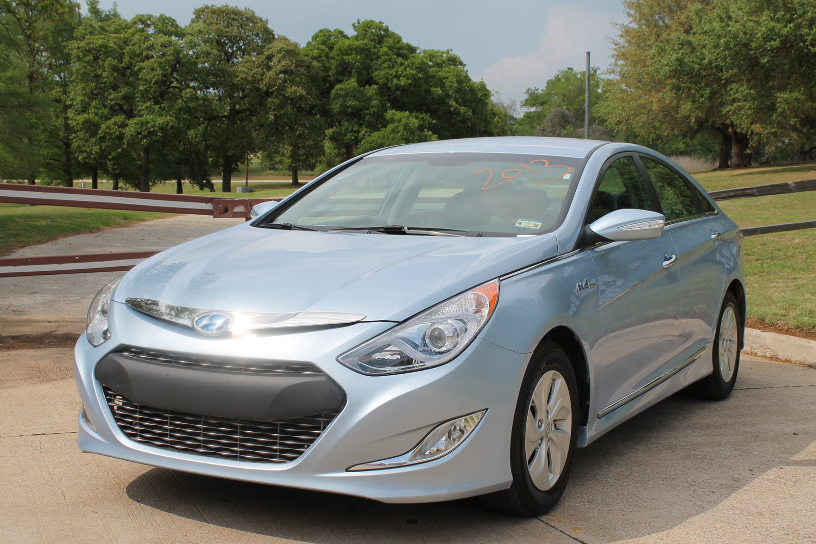2013 Hyundai Sonata Hybrid Pictures CarGurus