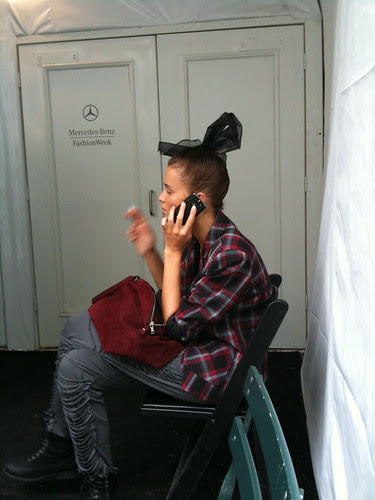 Model chillin