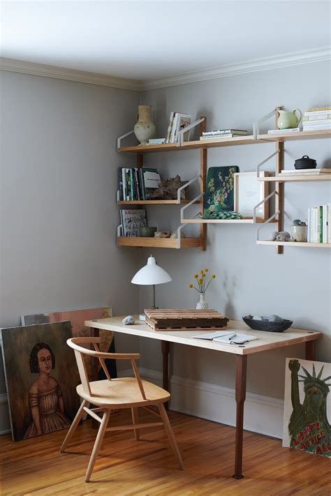 Take your wfh setup from stressful to satisfying with the help of sleek cable boxes, mini vacuums, laptop stands, and more useful desk organizers. Desk Organization Ideas and Inspiration | Hunker