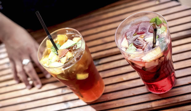 おしゃれなプラスチックカップが人気 割れないコップのおすすめ通販サイト集