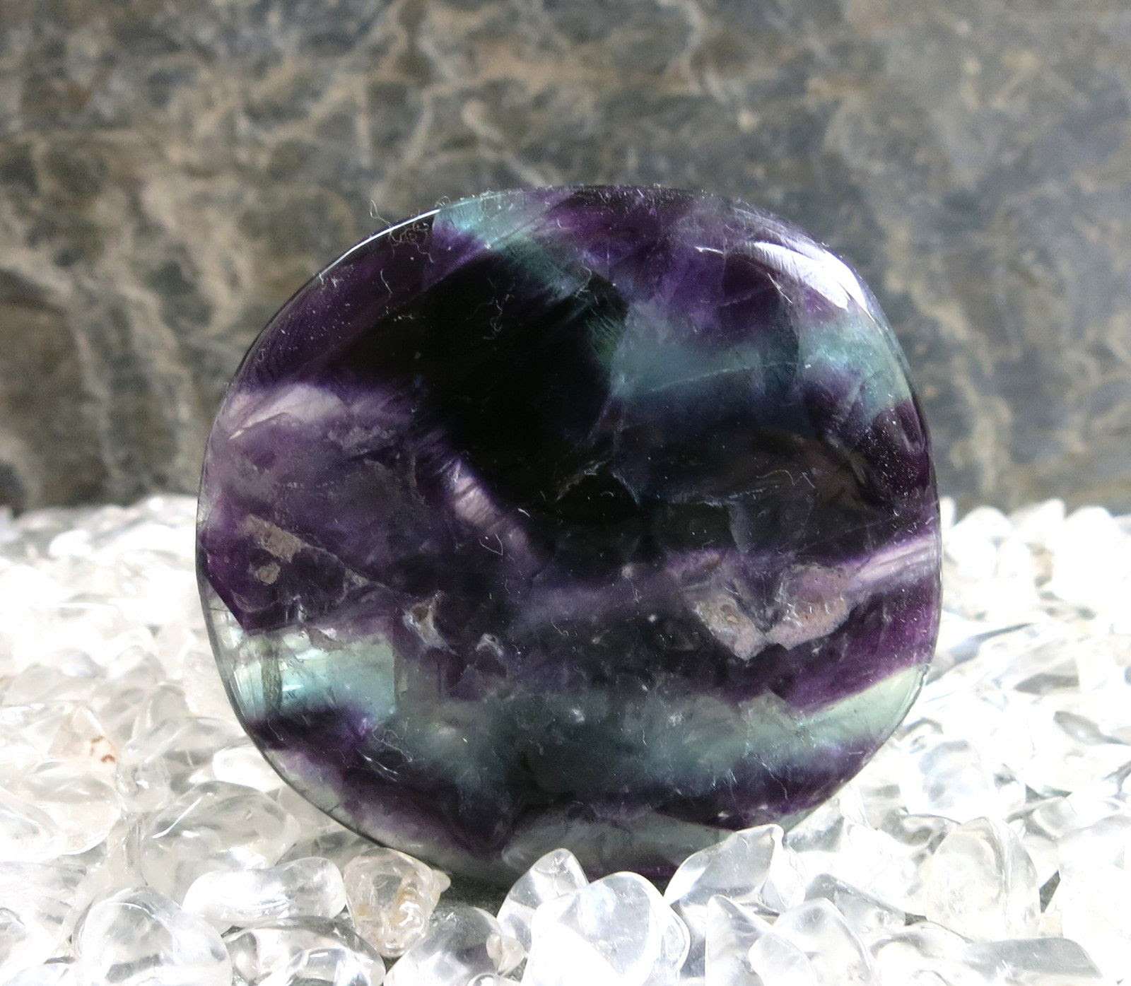Fluoryt teczowy Naturalny