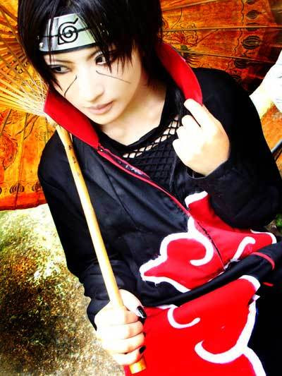 http://www.nanoda.com/public/images/cosplay/Itachi-Cosplay.jpg