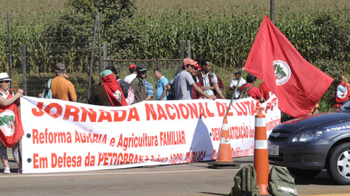 Celso Pacheco/Equipe Folha