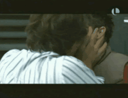 kiss