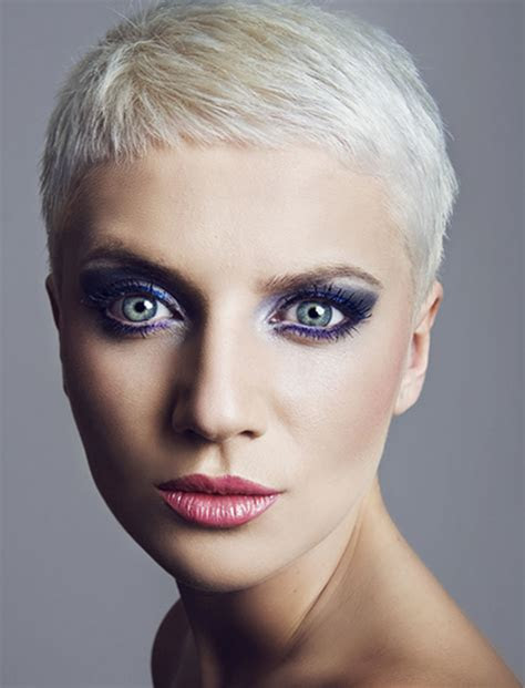 trend pixie haircuts  thick hair    terrific pixie hairstyles hairstyles