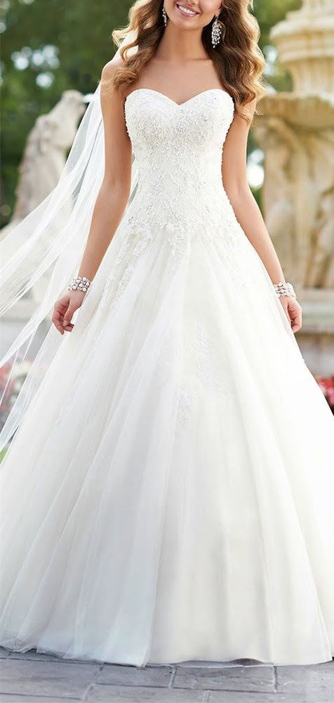 2017 Custom Lace wedding dress,Strapless wedding dress,Sexy backless
